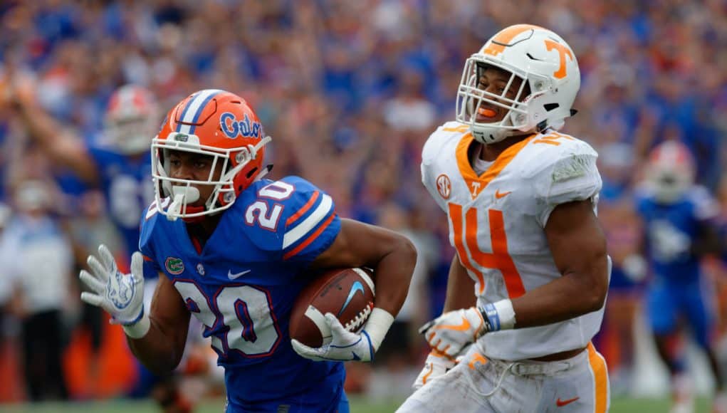 University of Florida running back Malik Davis carries the ball against the Tennessee Volunteers- Florida Gators football- 1280x852