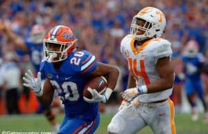 University of Florida running back Malik Davis carries the ball against the Tennessee Volunteers- Florida Gators football- 1280x852