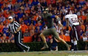 Florida Gators QB Feleipe Franks looks down field against Texas A&M-1280x852