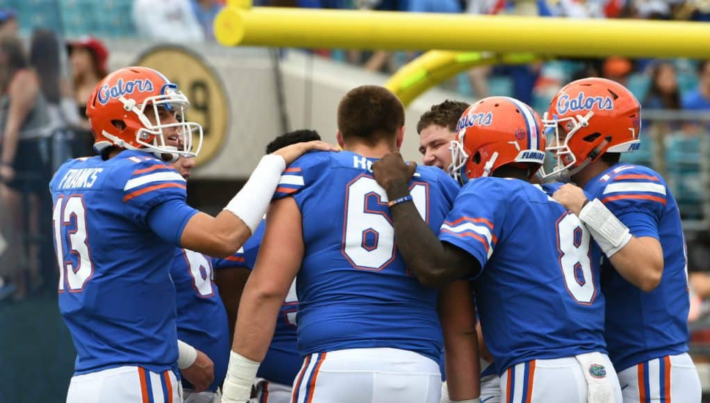 Florida Gators offense huddles up before the Georgia game- 1280x853