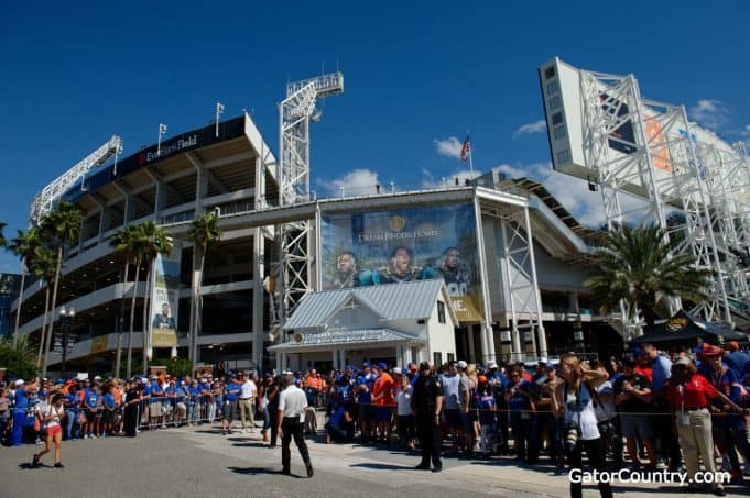 Florida Gators prepare for the Georgia Bulldogs in 2017- 1280x852