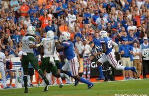 TE C'Yontai Lewis scores against UAB-