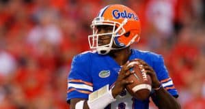 University of Florida quarterback Malik Zaire throws a pass against the Georgia Bulldogs- Florida Gators football- 1280x853