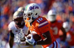 University of Florida receiver Josh Hammond runs after a catch against the Florida State Seminoles- Florida Gators football- 1280x853