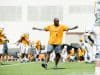 Florida Gators DB coach Charlton Warren coaches at Tennessee-1280x853