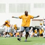 Florida Gators DB coach Charlton Warren coaches at Tennessee-1280x853