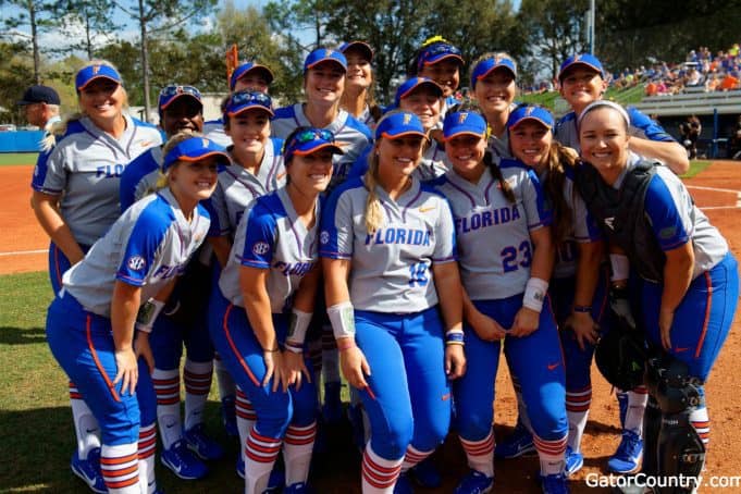 Florida Gators softball team before the Maryland game in 2018- 1280x853
