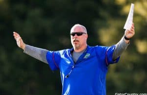 Florida Gators offensive line coach John Hevesy coaching at spring practice 2018- 1280x853