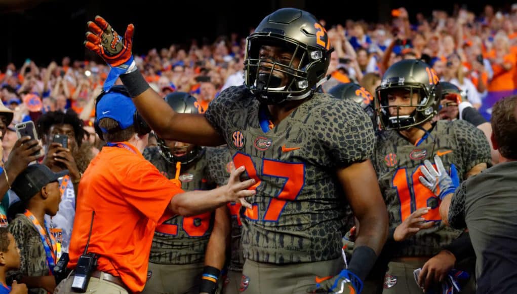 University of Florida freshman safety Quincy Lenton gets ready to take the field before the Florida Gators game against Texas A&M in 2017- Florida Gators football- 1280x852