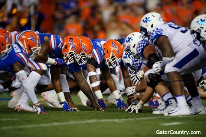 Florida Gators defensive line goes against Kentucky- 1280x853