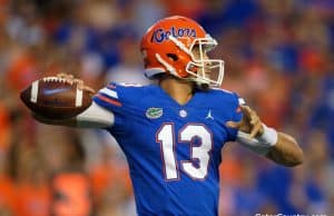 Florida Gators quarterback Feleipe Franks throws a pass against Kentucky- 1280x853