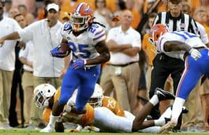 Florida Gators running back Jordan Scarlett runs against Tennessee-1280x853