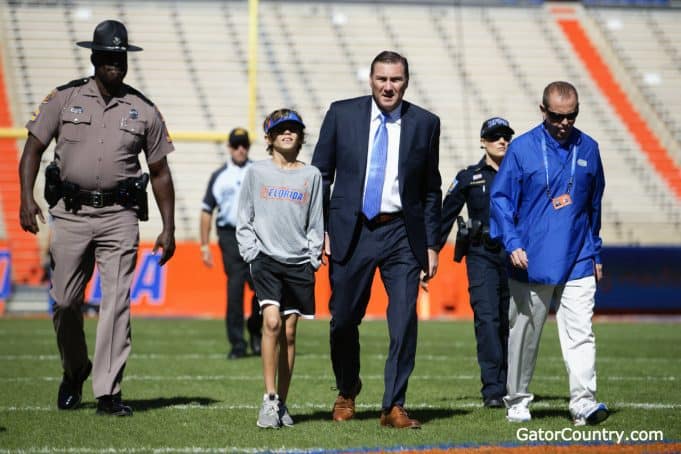 Florida Gators head coach Dan Mullen enters the Swamp before the Missouri game- 1280x853