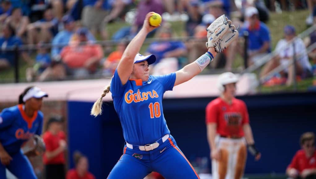 Florida Gators pitcher Natalie Lugo pitches in 2019- 1280x853