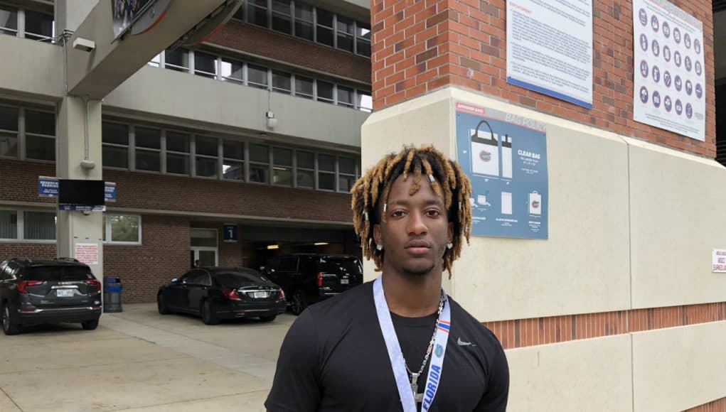 2020 athlete Caziah Holmes visiting the Florida Gators junior day- 1280x960