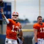 Florida Gators quarterback Feleipe Franks throws during spring practice 2019-1280x853