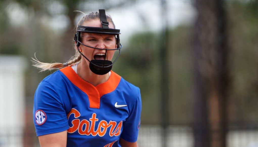 Florida Gators softball pitcher Kelly Barnhill pitches in 2019-1280x853