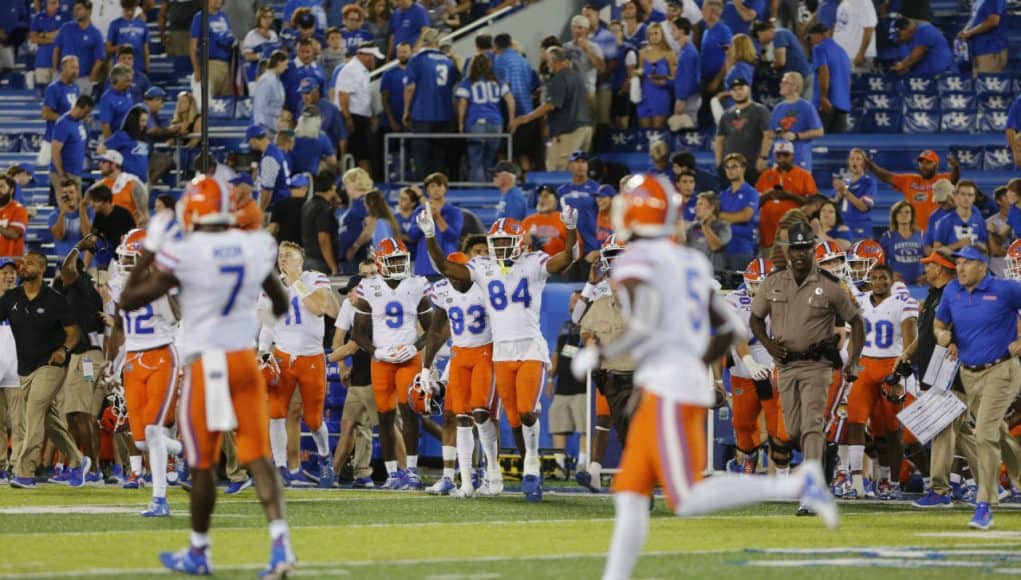 Florida Gators players celebrate after defeating Kentucky- 1280x853