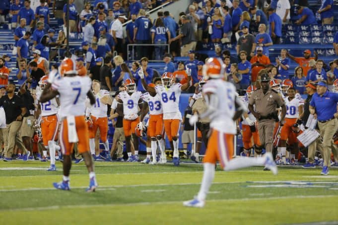 Florida Gators players celebrate after defeating Kentucky- 1280x853