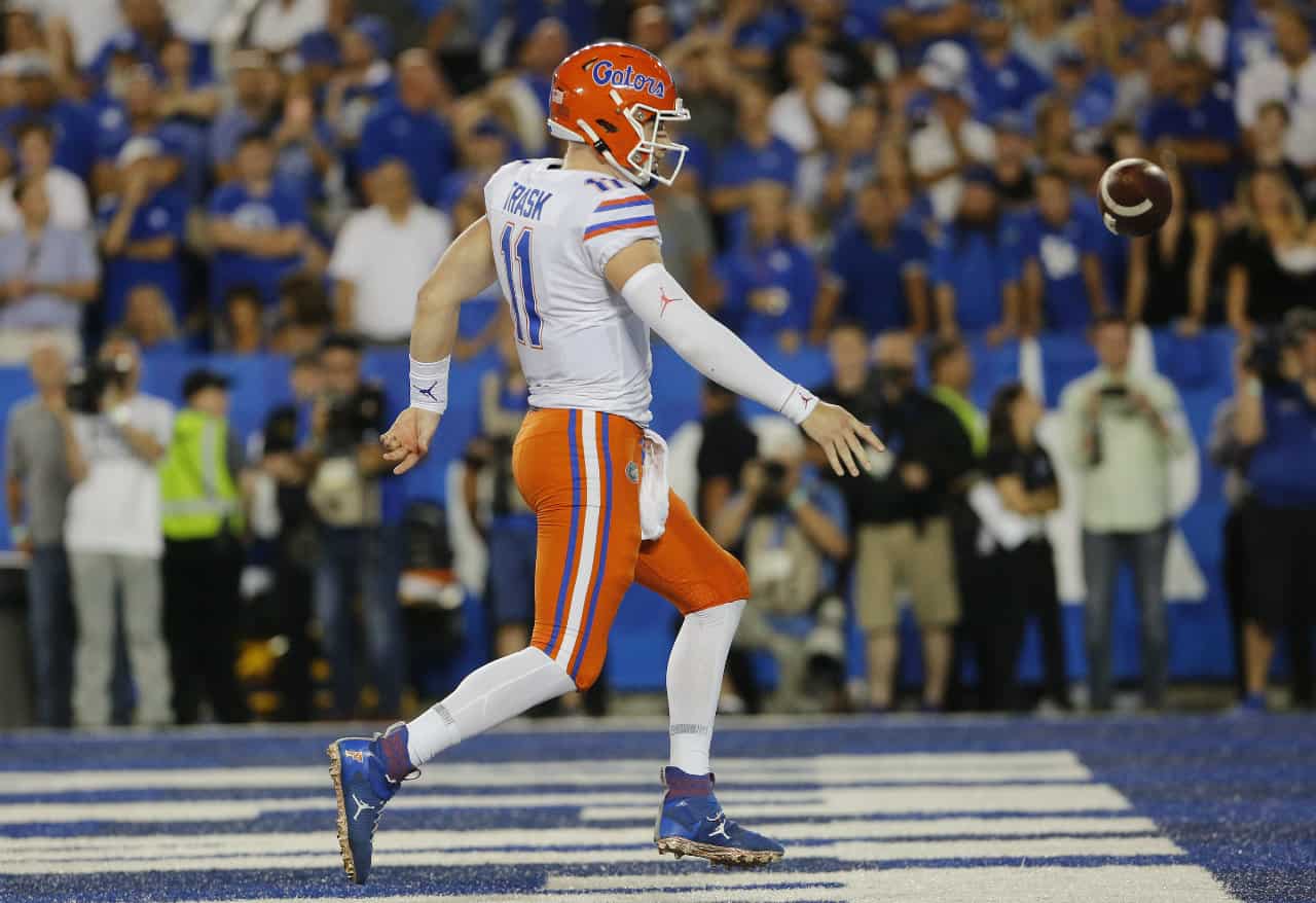 Florida Gators quarterback Kyle Trask scores against Kentucky