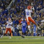 Florida Gators receiver Freddie Swain makes a catch against Kentucky- 1280x876