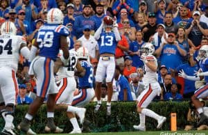 Florida Gators safety Donovan Stiner intercepts a Auburn pass- 1280x854