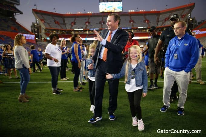 Florida Gators head coach Dan Mullen before the FSU game in 2019-1280x853