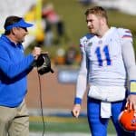 Florida Gators quarterback Kyle Trask talks to Dan Mullen against Missouri-1280x942