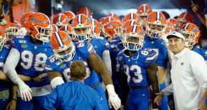 Florida Gators head coach Dan Mullen and the team before the FSU game in 2019- 1280x852