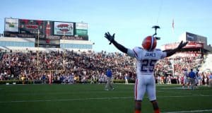 University of Florida athlete Brandon James warming up before the Florida Gators game against South Carolina in 2009- Florida Gators football- 1280x854