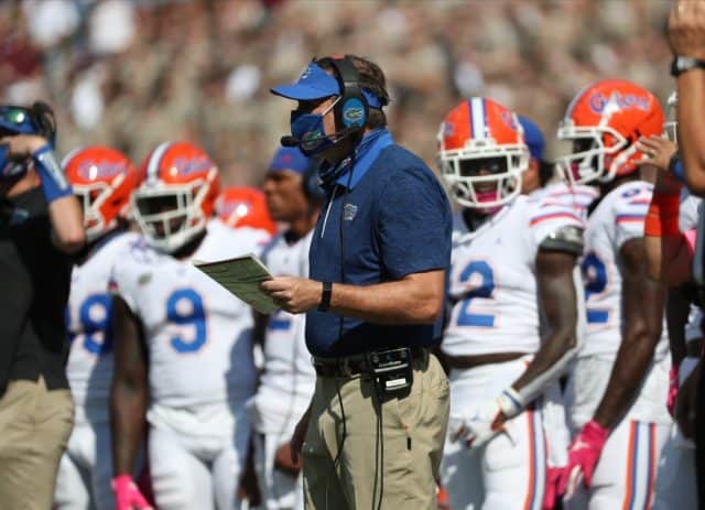 Dan Mullen calls a play against A&M-1105x800