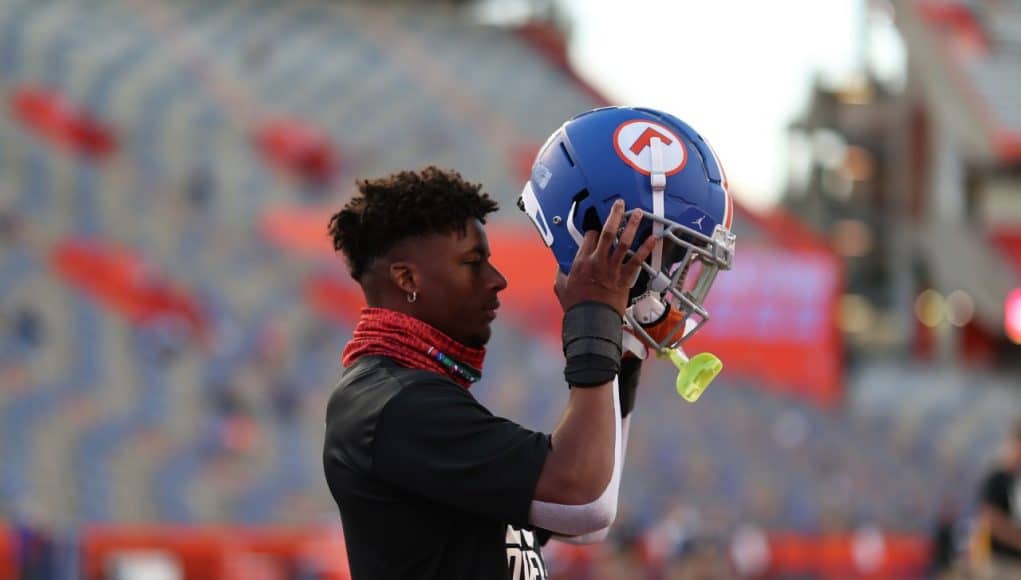 Defensive back Jahari Rogers warms up before Missouri- 1280x946