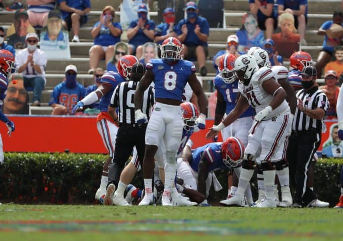 Defensive end Khris Bogle plays against South Carolina- 1138x800