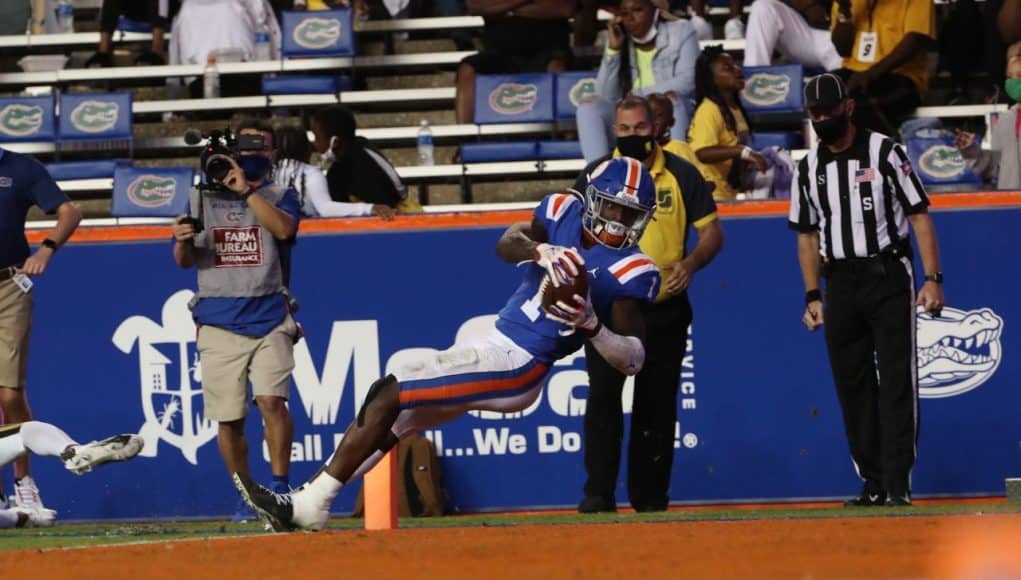 Kadarius Toney back pedals for a touchdown against Missouri- 1280x887