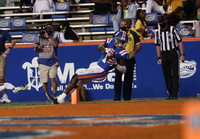 Kadarius Toney back pedals for a touchdown against Missouri- 1280x887