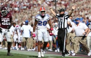 Malik Davis runs against Texas A&M- 1139x800