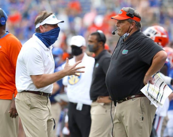 Dan Mullen yelling at defensive coordinator Todd Grantham-1070x850