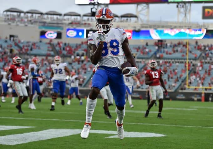 Receiver Justin Shorter scores against Georgia-1176x820