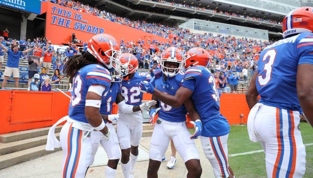 The Florida Gators celebrate a touchdown against Kentucky-1293x800