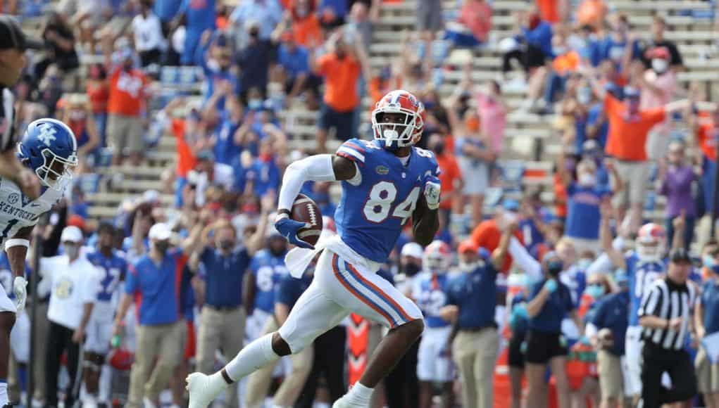 University of Florida tight end Kyle Pitts runs away from Kentucky cornerback Kelvin Joseph for a 56-yard touchdown- Florida Gators football- 1280x920