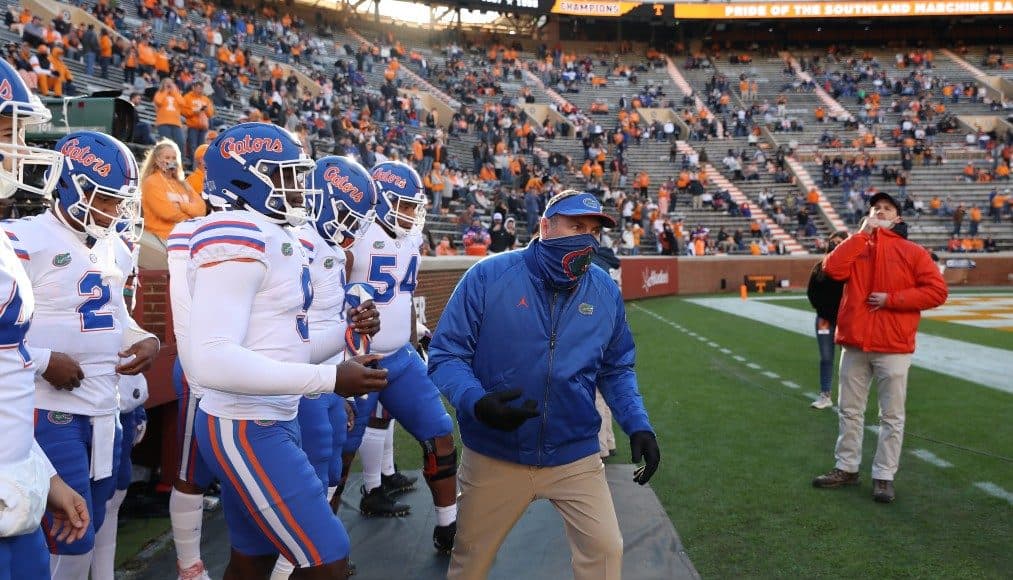 Dan Mullen and the Florida Gators enter the field at Tennessee- 1013x650