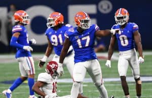 Florida Gators defensive end Zach Carter against Alabama-1000x800