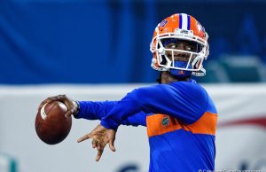 Florida Gators quarterback Emory Jones warms up before the bowl game - 1280x854