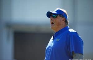 Florida Gators defensive coordinator Todd Grantham coaches in spring 2019 - 1280x854