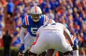 Florida Gators linebacker Ventrell Miller lines up against Auburn - 1280x853