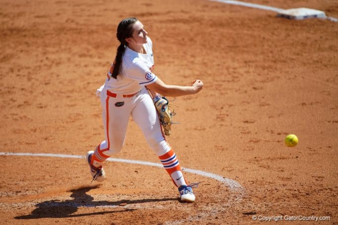 Florida Gators pitcher Elizabeth Hightower pitches in 2021 - 1280x854