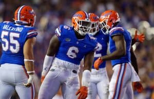 Florida Gators defensive end Zach Carter records a sack against Tennessee-1280x853