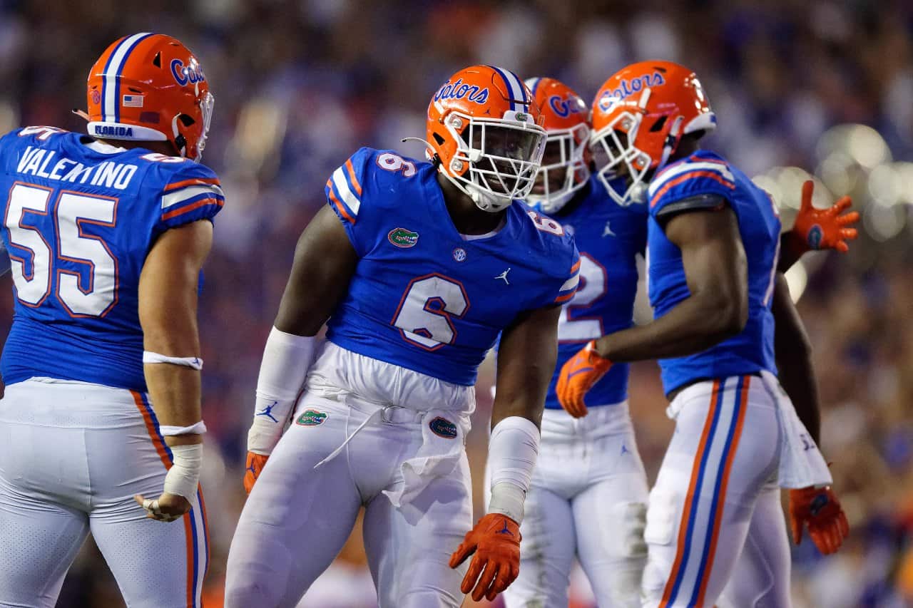 Carter to enter NFL Draft, skip bowl game