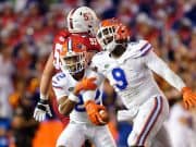 Florida Gators defensive tackle Gervon Dexter recovers a fumble against FAU-1280x853