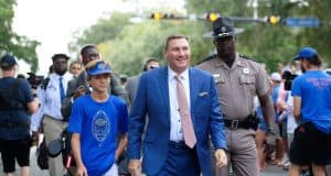 Florida Gators head coach Dan Mullen enters the stadium before the game-1280x853